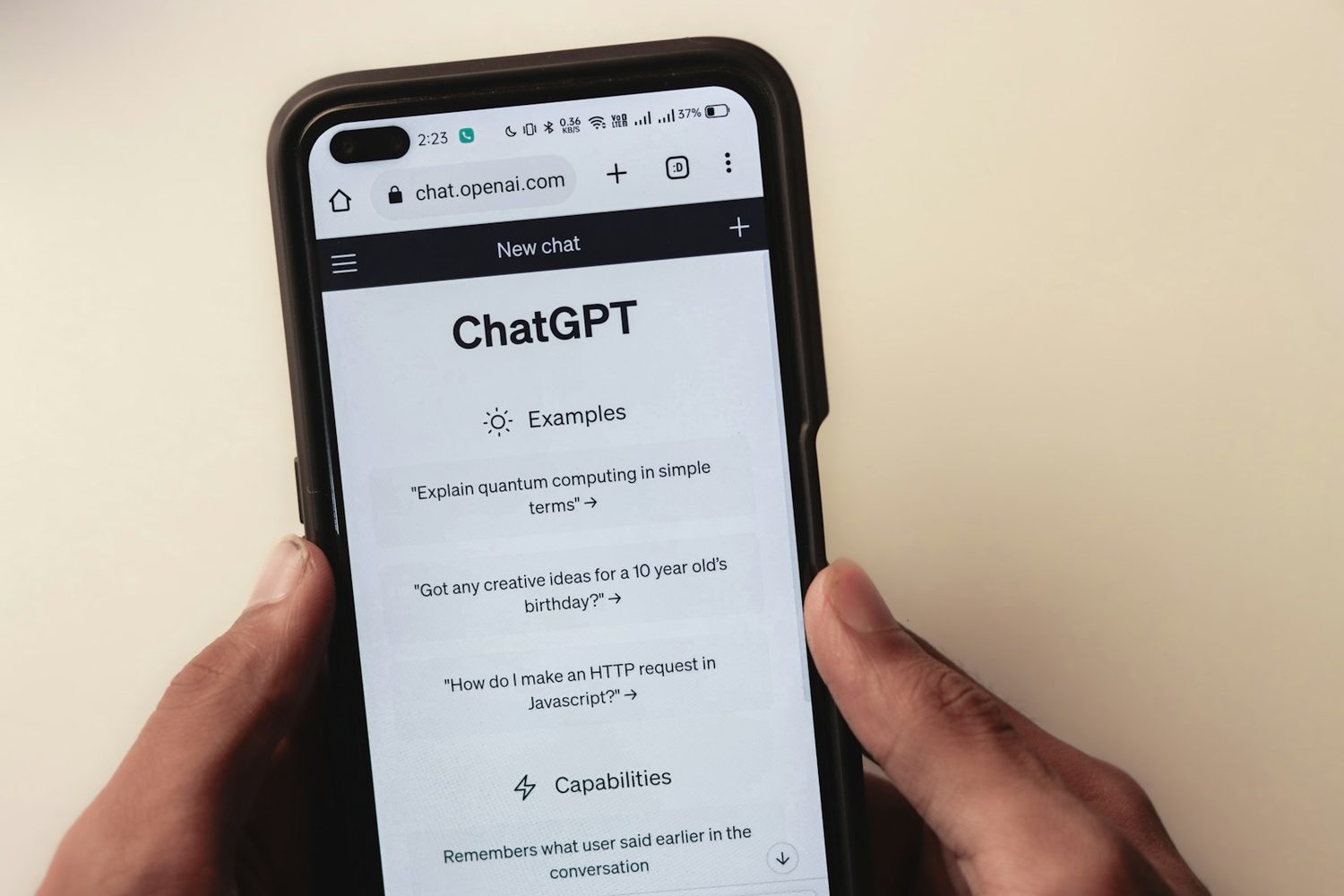 An AI assistant answering on a phone